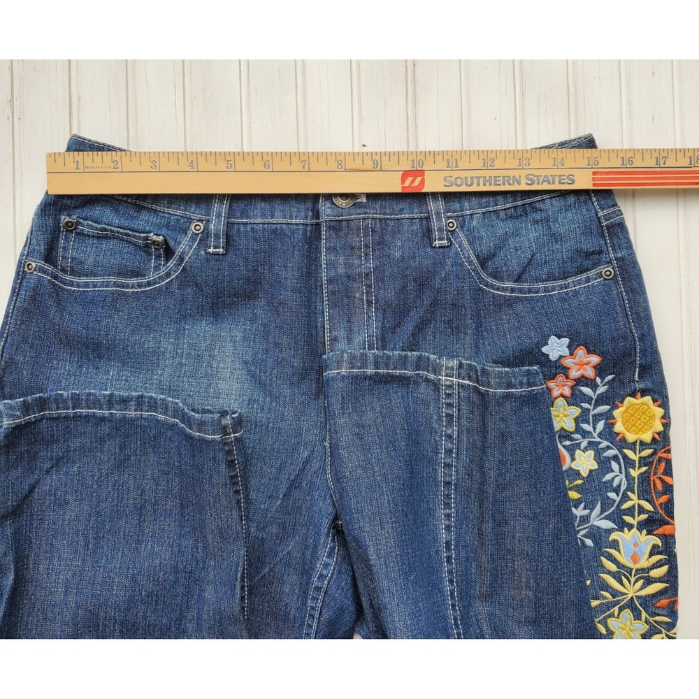 Talbots Floral Embroidered Straight Leg Jeans Size 8 Medium Wash Denim Womens - Picture 4 of 10